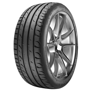 TAURUS ULTRA HIGH PERFORMANCE 215/45 R17 87V